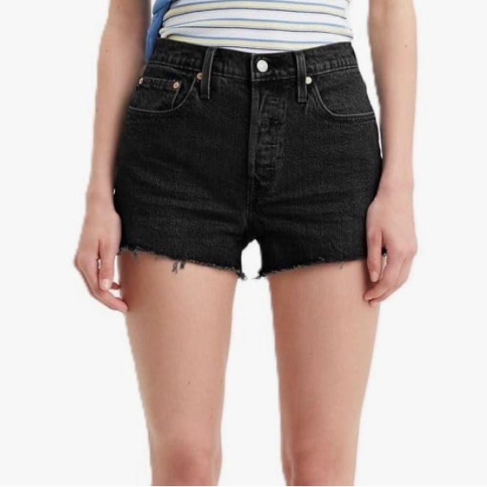 💙Levi's Ribcage Shorts